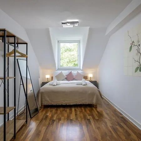 Geraeumig - 3br - Familienfreundlich - Zentrale Lage - Wlan * 威斯巴登