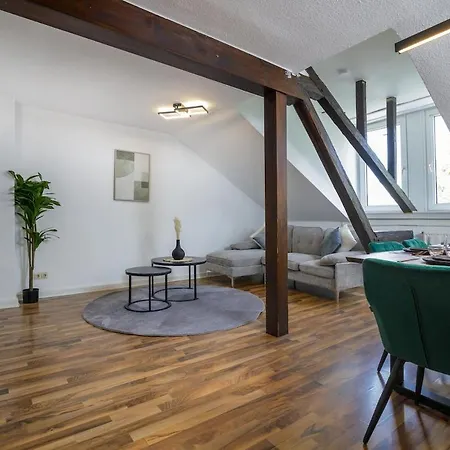 Geraeumig - 3br - Familienfreundlich - Zentrale Lage - Wlan 威斯巴登